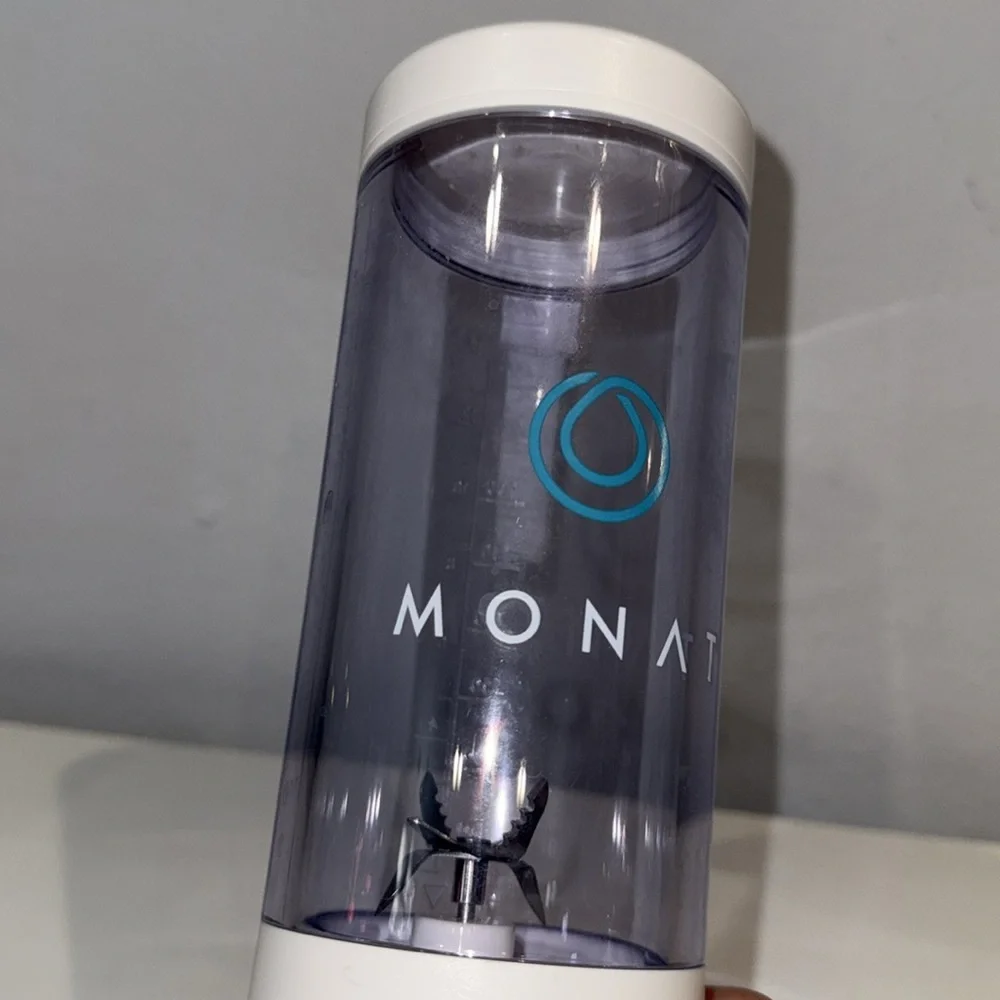 MONAT GLOBAL original blendjet